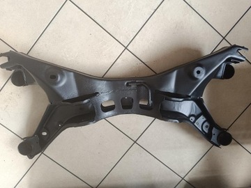 ТРАВЕРС ЗАДНЕЙ БАЛКИ OPEL VECTRA C SIGNUM SEDAN COMBI HB