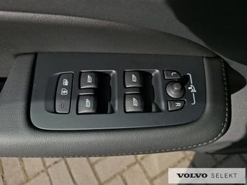 Volvo V60 II  Kombi Facelifting 2.0 B4 B 197KM 2025 Volvo V60 V60 B4 B Plus Dark aut HARMAN KARDON BLI, zdjęcie 16