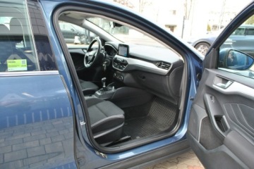 Ford Focus IV Kombi 1.5 EcoBlue 120KM 2019 Ford Focus Connected 1,5 EcoBlue 1320KM ASO Gwaran, zdjęcie 26