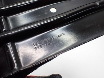 DRŽÁK DRŽÁKY NOSNÍKU VOLVO V60 II 19R