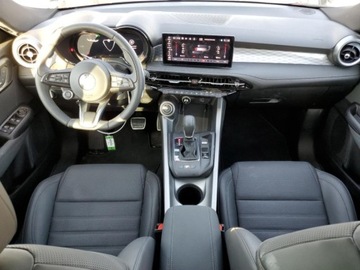 Alfa Romeo 2024 Alfa Romeo Tonale Veloce, 2024r., 4x4, 1.3L 1.3 Hybryda 285KM, zdjęcie 7