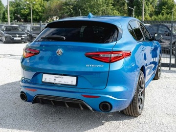 Alfa Romeo Stelvio SUV Facelifting 2.0 Turbo 280KM 2022 Alfa Romeo Stelvio WJ8414K#2.0 Turbo Veloce Q4, zdjęcie 4