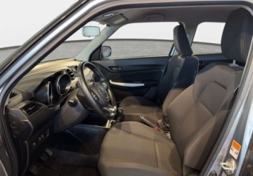Suzuki Swift VI Hatchback Facelifting 1.2 DualJet SHVS 83KM 2021 Suzuki Swift VAT 23 Premium 1.2 hybrid 83KM M5 2021 r., Salon PL, I wlasci, zdjęcie 13