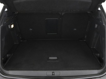 Peugeot 3008 II Crossover 1.5 BlueHDI 130KM 2018 Peugeot 3008 Automat Virtual Navi Kamera cofania, zdjęcie 19