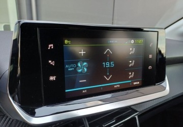 Peugeot 208 II e-208 Elektryczny 136KM 2022 Peugeot 208 70 e-208 ALLURE PACK 136 KM Serwis w ASO Gwarancja FV23, zdjęcie 21