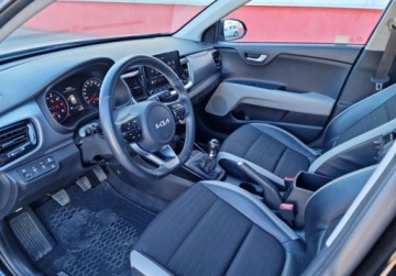 Kia Stonic I Crossover Facelifting 1.2 DPI 84KM 2022 Kia Stonic 1.2 Benzyna 84KM, zdjęcie 9