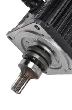 Серводвигатель LENZE MCA 14L35-RS0P5-B24R-ST5F10N-R080