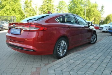Ford Mondeo V Liftback Facelifting 2.0 EcoBlue 150KM 2020 Ford Mondeo Liftback Titanium 2,0EcoBlue 150KM A8, zdjęcie 7