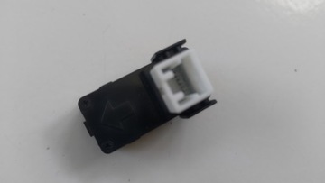 MIKROFON MITSUBISHI ASX DO ZESTAWU GŁOŚNOMÓWIĄCEGO