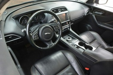 Jaguar F-Pace SUV 2.0 i4D 180KM 2016 Jaguar F-PACE 2.0D AWD Prestige panorama aut. nawi, zdjęcie 8