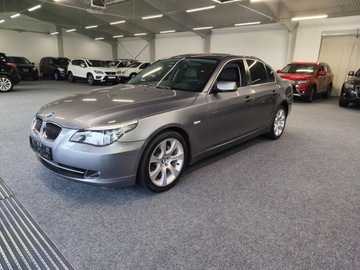 BMW Seria 5 E60 2009 BMW 530i, Nawi, Head UP, Skóra, Komfort, 235 tyś km, po serwisie