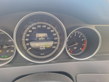 Mercedes Klasa C W205 2015 Mercedes C 200 Edition C ...Nowy kpl.rozrząd,olej, zdjęcie 28