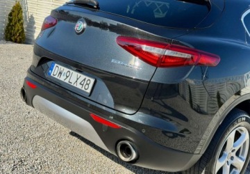 Alfa Romeo Stelvio SUV 2.0 Turbo 280KM 2018 Alfa Romeo Stelvio Alfa Romeo Stelvio 2.0 Turbo 16V AT8-Q4 Lusso 2.0 280KM, zdjęcie 26