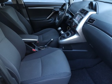 Toyota Verso Minivan Facelifting 1.8 Valvematic 147KM 2014 Toyota Verso 1.8 Valvematic, Salon Polska, zdjęcie 8