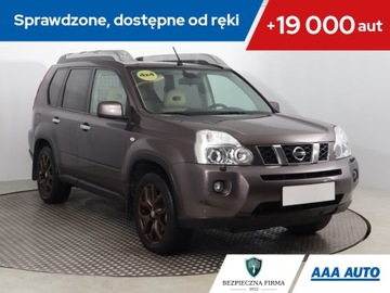 Nissan X-Trail II 2.0 dCi 173KM 2009 Nissan X-Trail 2.0 dCi, Salon Polska, 170 KM
