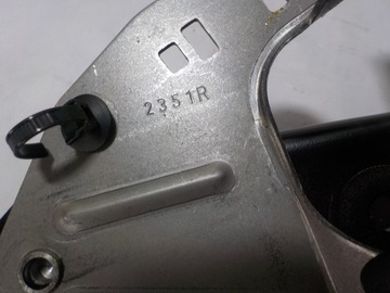 VOLVO V40 2012R 1.6D ПЕДАЛЬ ТОРМОЗА 31381466