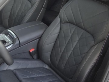 BMW X5 G05 SUV Facelifting 3.0 30d 298KM 2025 BMW X5 xDrive30d Sport Suv 2.0 (298KM) 2025, zdjęcie 4