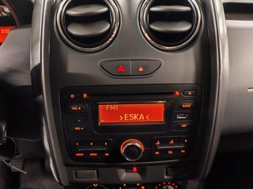 Dacia Duster I SUV Facelifting 1.6 SCe 114KM 2016 Dacia Duster 1.6 benzyna, Klimatyzacja, Tempomat, zdjęcie 10