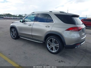 Mercedes GLE V167 2021 Mercedes-Benz GLE 2021r, 350, 2.0L, 4x4 2.0 Benzyna 255KM, zdjęcie 2