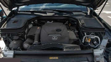 Mercedes GLC C253 SUV 2.0 250 211KM 2017 Mercedes GLC 250 4MATIC 211KM 9G-TRONIC 2017r Fra VAT23%, zdjęcie 18