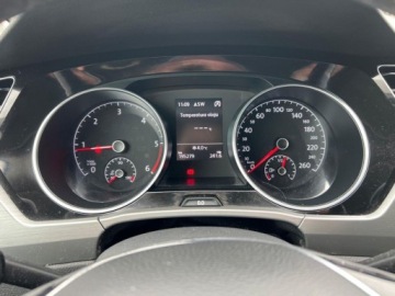 Volkswagen Touran III 2.0 TDI 150KM 2018 Volkswagen Touran 2.0 TDI 150KM 7-osobowy ACC LEDNavi Climatronic 3-strefy, zdjęcie 11