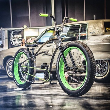 Кастомная рамка Cruiser Flash
