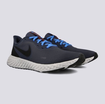 Buty Nike Revolution 5 r. 41 BQ3204 404