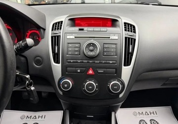 Kia Ceed I SW 1.4 109KM 2009 Kia Ceed Kia Ceed Ceex27d 1.4 Comfort 1.4 Benzyna 109KM, zdjęcie 19