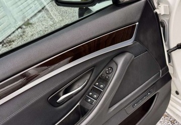 BMW Seria 5 F10-F11 Limuzyna Facelifting 550i 450KM 2014 BMW Seria 5 BMW Seria 5 550i Luxury Line 4.4 Benzyna 450KM, zdjęcie 17