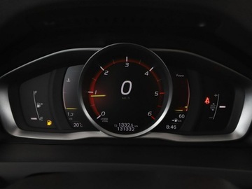 Volvo V60 I Kombi Facelifting 2.0 D2 DRIVE-E 120KM 2018 Volvo V60 FV23 2.0D Linje Svart Klimatyzacja, zdjęcie 21