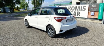 Toyota Yaris III Hatchback 5d Facelifting 2017 1.5 Dual VVT-iE 111KM 2020 Toyota Yaris Krajowy, drugi właściciel., zdjęcie 5