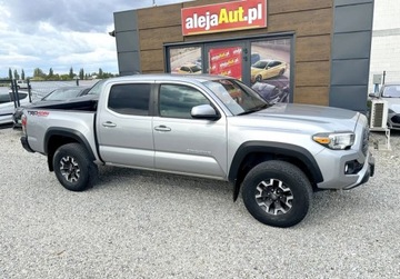 Toyota Tacoma II 2020 Toyota Tacoma 4x4 Tacoma 3,5 BENZ 279 KM 2020r Warszawa 3.5 Benzyna