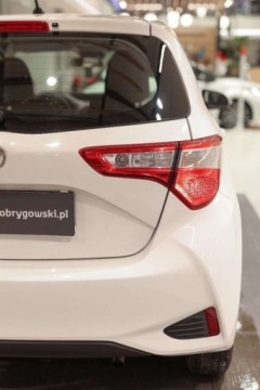 Toyota Yaris III Hatchback 5d Facelifting 2017 1.0 VVT-i 72KM 2020 Toyota Yaris 1.0 Active Benzyna 72KM, zdjęcie 27