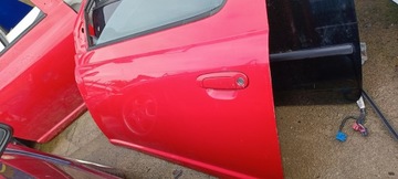 TOYOTA YARIS И ДВЕРИ ПЕРЕДНЯЯ ПРАВАЯ ЛЕВАЯ 3P0