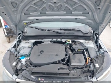 Volvo XC40 2025 Volvo XC 40 Plus Bright Theme 2025 2.0l 2.0 Benzyna 247KM, zdjęcie 8