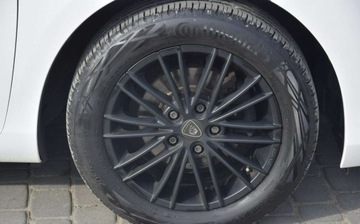 Toyota Auris II Hatchback 5d Facelifting 1.33 Dual VVT-i 99KM 2015 Toyota Auris 1.3B Klima 2015r Oryginal Lakier 2 Kpl Kol Sprowadzony Oplaco, zdjęcie 8