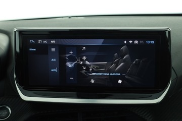 Peugeot 2008 II SUV Facelifting 1.2 PureTech 130KM 2024 Peugeot 2008 1.2 PureTech, Salon Polska, zdjęcie 9