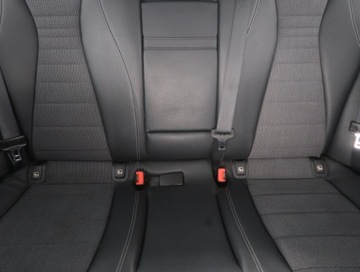 Mercedes Klasa E W213 Limuzyna 2.0 220d 194KM 2016 Mercedes E E 220 d, Salon Polska, 191 KM, Automat, zdjęcie 9