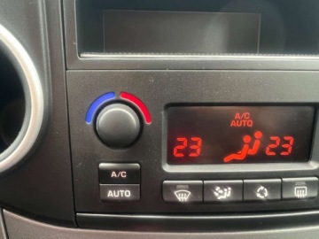 Peugeot Partner II 2018 Peugeot Partner Osobowy Niski Przebieg Klimatyzacja Parktronic El.Szyby El, zdjęcie 10