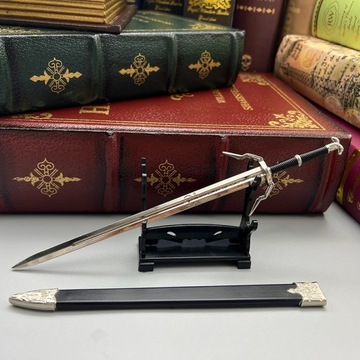 КОПИЯ СЕРЕБРЯНОГО МЕЧА ВЕДЬМАКА ГЕРАЛЬТА 22СМ