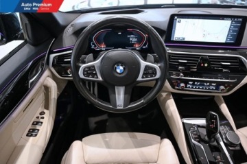 BMW Seria 5 G30-G31 2022 BMW Seria 5 540i xDriveFV23Adaptacyjne Reflektory LEDPakiet Sportowy M, zdjęcie 8