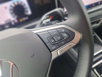 Volkswagen Tiguan II SUV Facelifting 1.5 TSI 150KM 2024 Volkswagen Tiguan serwis ASO 1.5eTSI 150KM bezwyp pakiet MatrixLED kamera3, zdjęcie 15