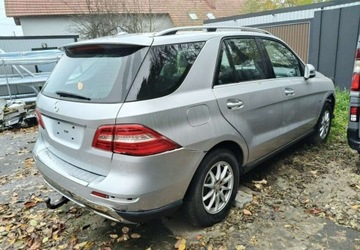 Mercedes Klasa M W166 2012 Mercedes-Benz ML Mercedes-Benz ML 3.0 Diesel 256KM, zdjęcie 3