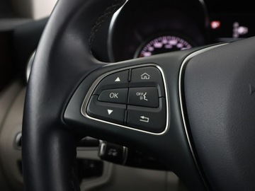 Mercedes Klasa C W205 Limuzyna 180 156KM 2014 Mercedes C 180 automat półskóra jane wnętrze, zdjęcie 28