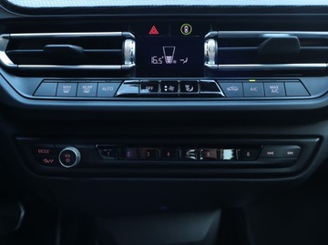 BMW Seria 2 G42-U06 Active Tourer 1.5 218i 136KM 2021 BMW 2 Gran Coupe 218i Gran Coupé, Salon Polska, zdjęcie 12