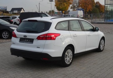 Ford Focus III Kombi Facelifting 1.0 EcoBoost 100KM 2015 Ford Focus 1.0BENZ Bezwypoadkowy Oplacony Super Stan Benzyna 100KM, zdjęcie 12
