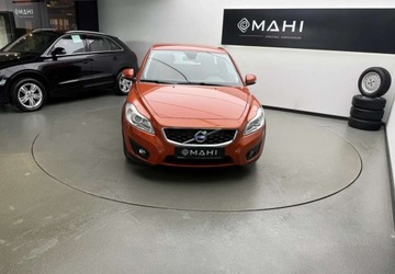Volvo C30 Hatchback 3d 1.6 D DRIVe 109KM 2010 Volvo C30 DRIVe Kinetic Alu Klima Raty Zamiana 1.6 Diesel 109KM, zdjęcie 2