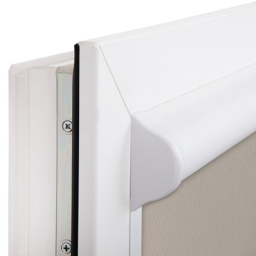 ROLETA MINI W KASECIE PCV WYMIAR DO 150 CM Z PROWADNICAMI WEWNĘTRZNE 2 CM