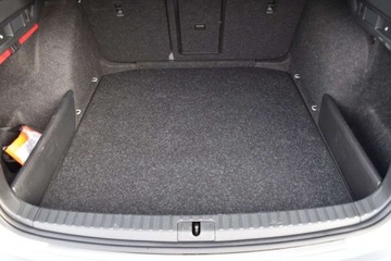 Skoda Octavia IV Kombi 2.0 TDI 150KM 2022 Skoda Octavia 2.0TDI 150KM Style Combi DSG Smartlink Kamera Kessy ACC Ambi, zdjęcie 37