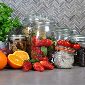 SŁOIK SZKLANY 1,5L Z KLAMRĄ NA PRZETWORY PRZYPRAWY MIÓD MAKARON Z KLIPSEM